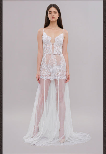 Ethereal Lace Sheer Long Robe with Flowing Train – Elegant Bridal Boudoir Gown