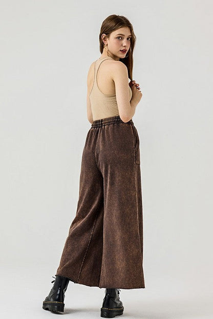 Plus Washed Raw-Edges Outline Pockets Pants