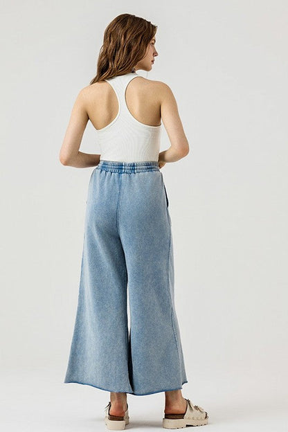 Plus Washed Raw-Edges Outline Pockets Pants