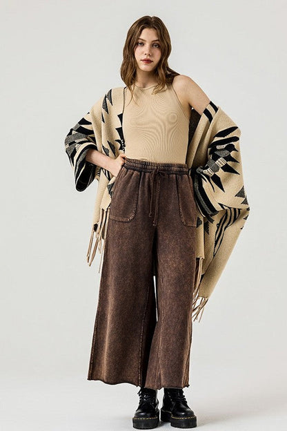 Plus Washed Raw-Edges Outline Pockets Pants