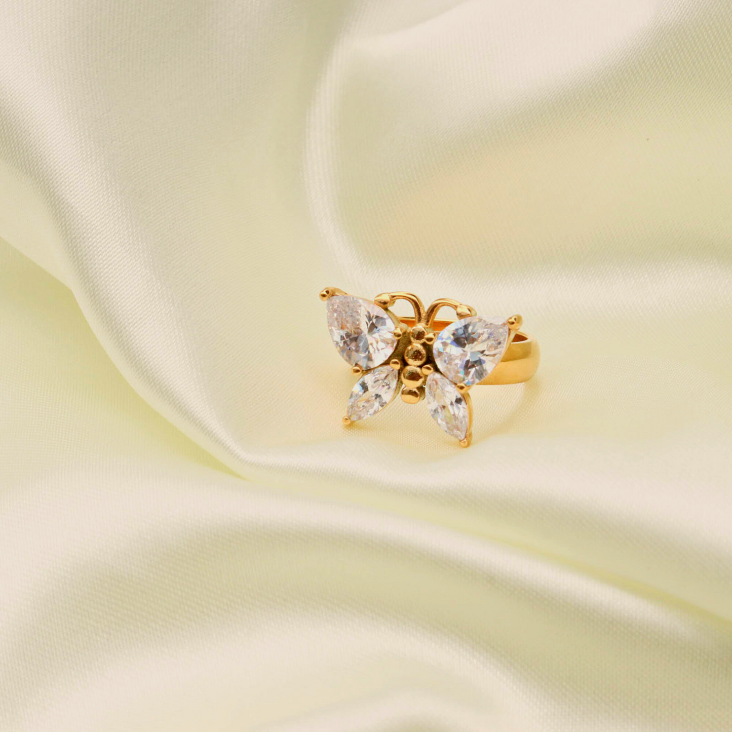 JULIETTE BONNAIRE RING