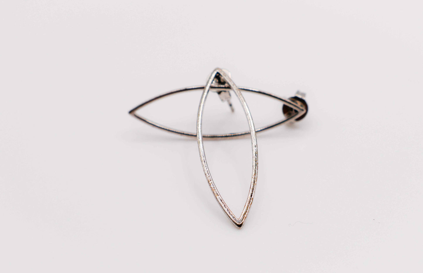 Silver Eye-Shaped Earrings – Elegant Sterling Silver Jewelry for Women