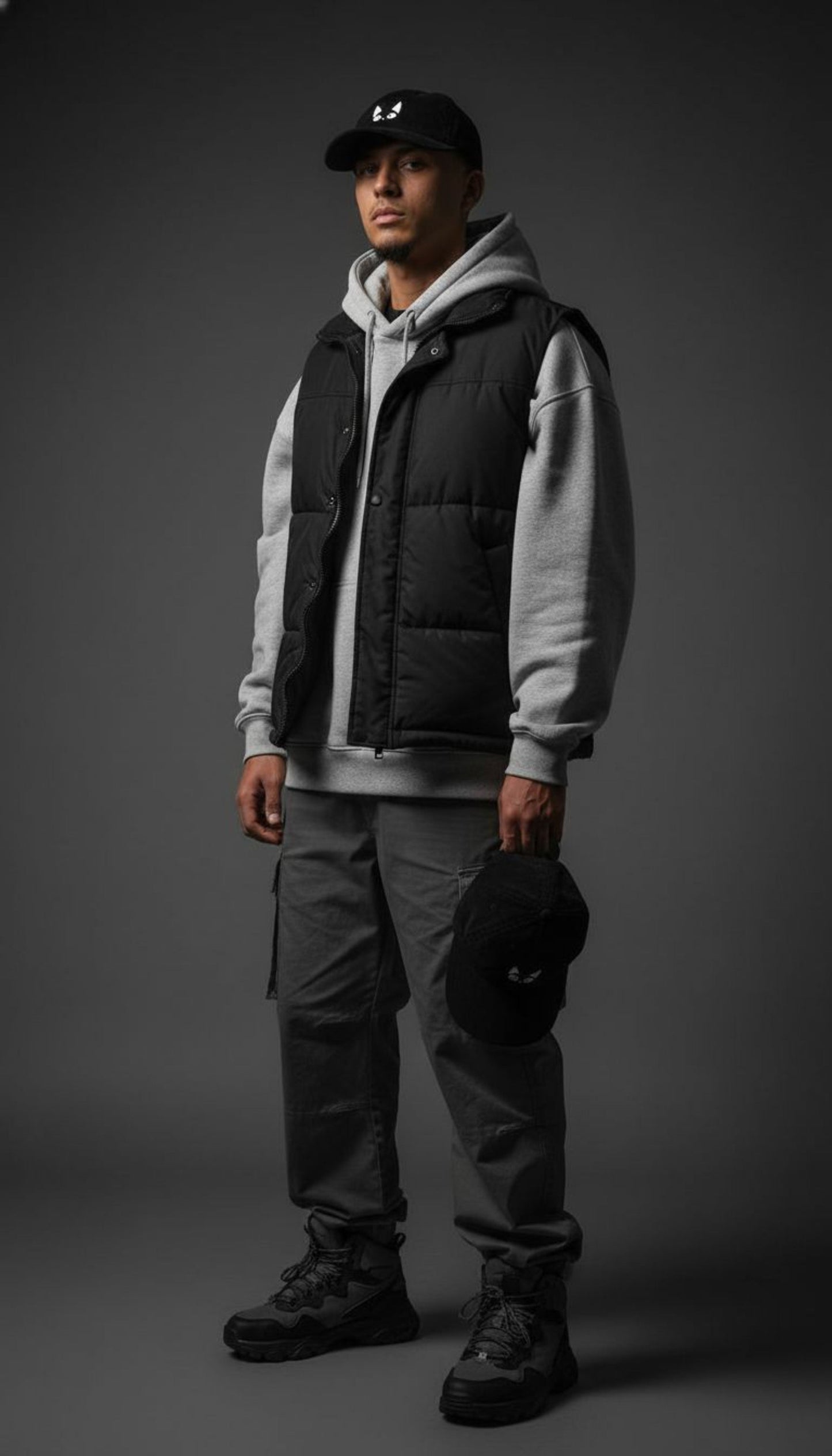 Sombrero de pana de gato asombrado