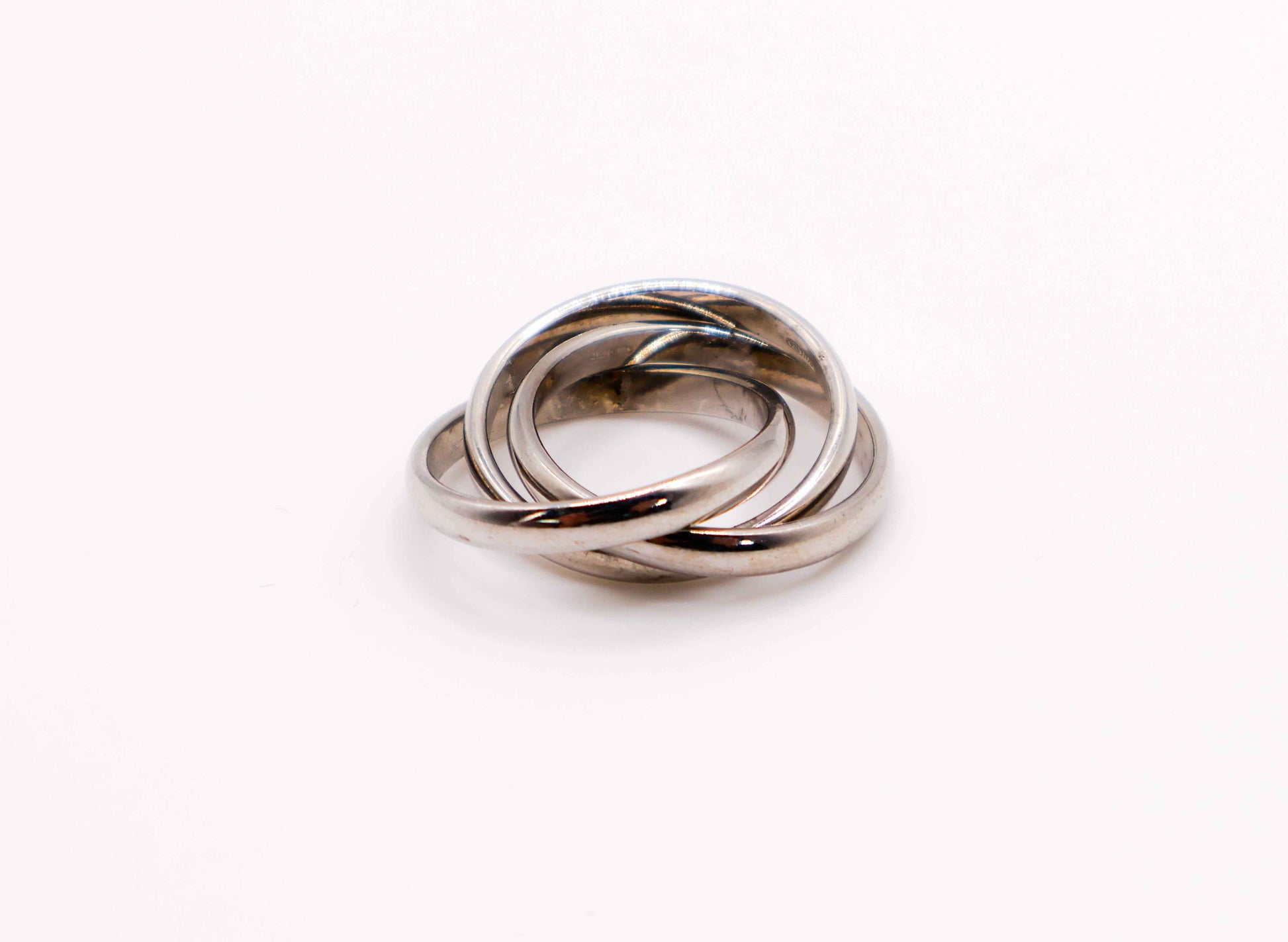 Trinity Silver Linked Ring Set - Elegance Redefined