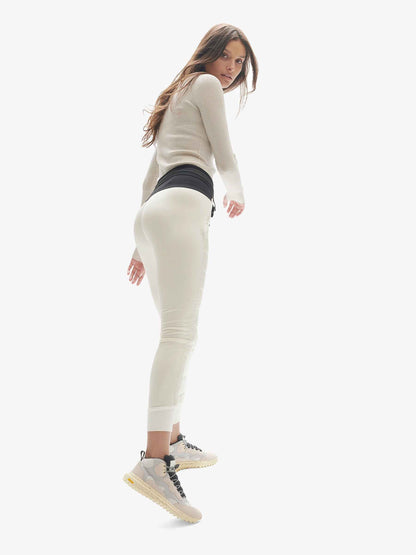 Hybrid Down Jogger - Pearl