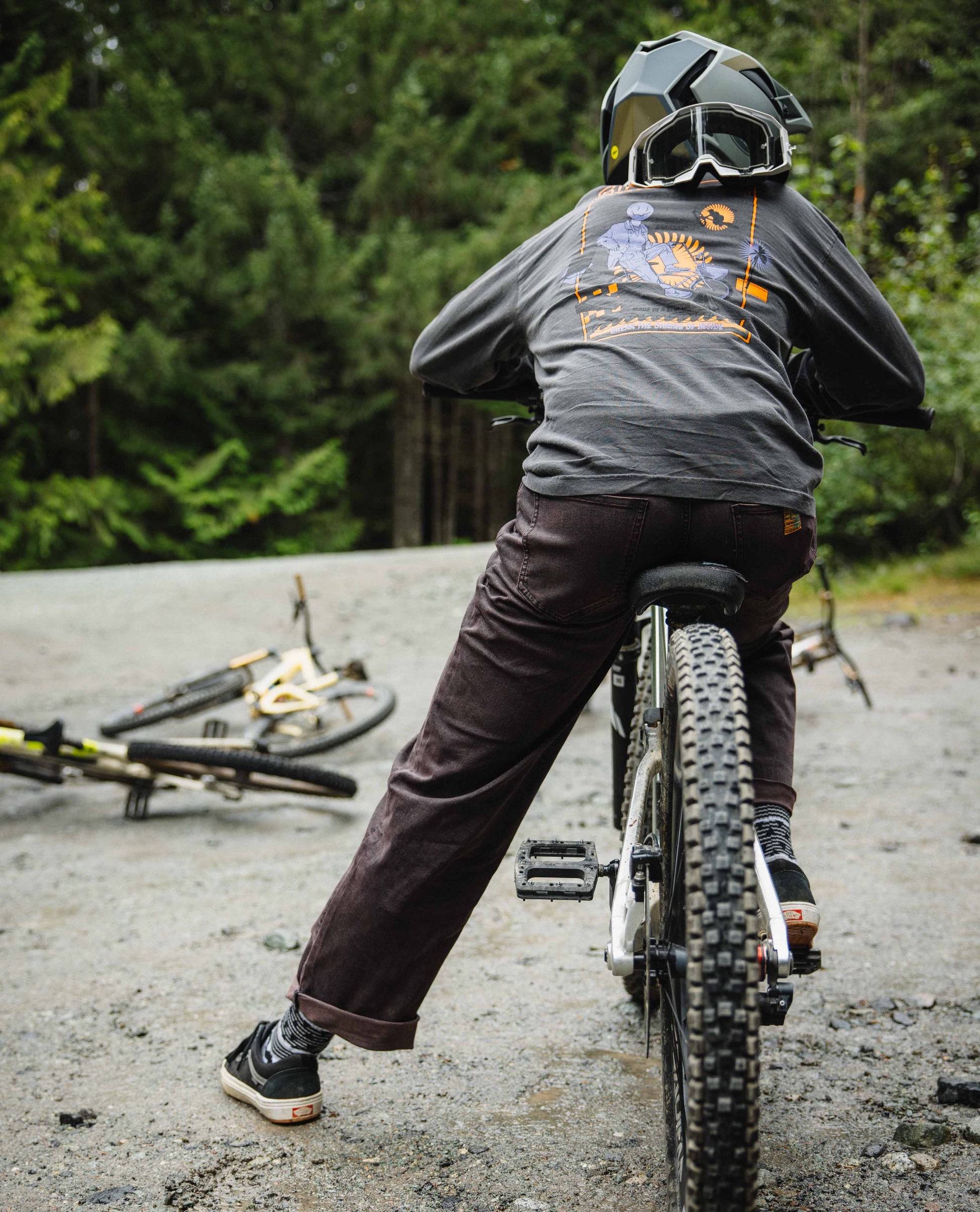 Men's Superlite™ Wide - Lolomo!