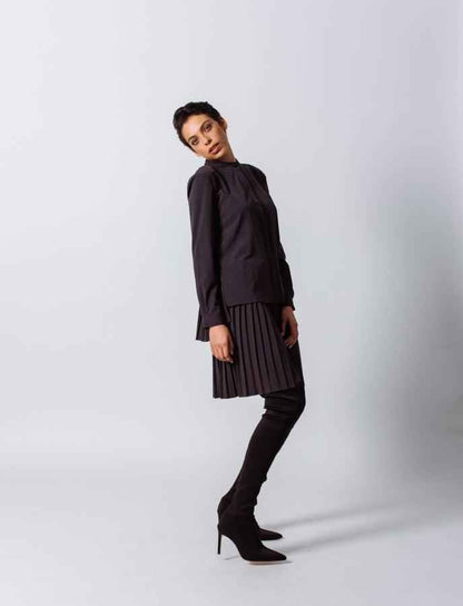 Stylish Pleated Blouse in Black – Women’s Elegant Top