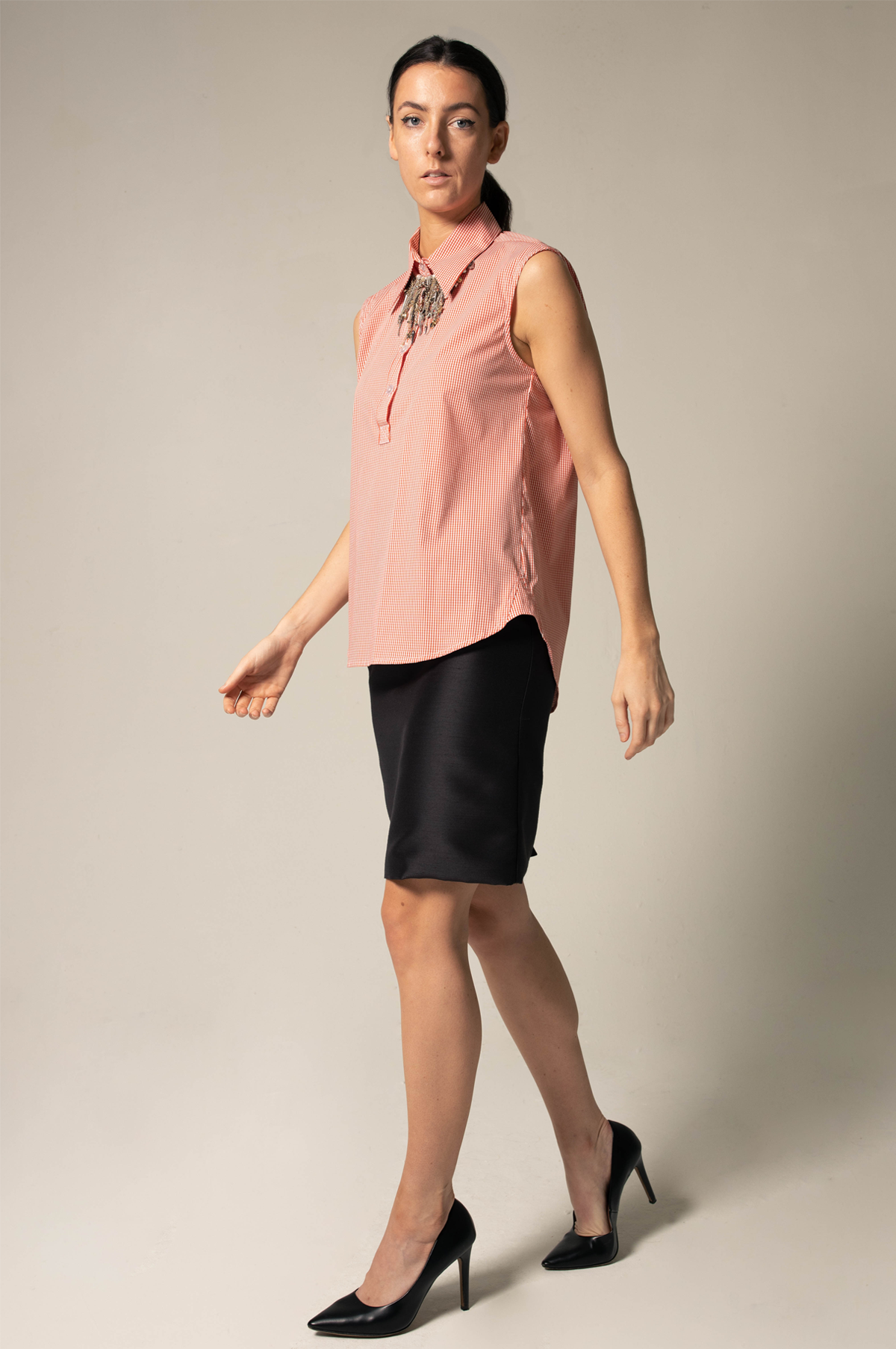 Italian Cotton Orange Sleeveless Top – Elegant Summer Blouse - Lolomo!