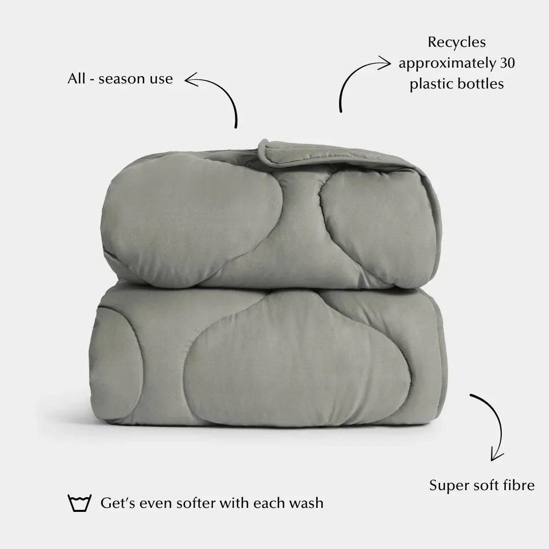 Quilted Snuggle Blanket in Grey