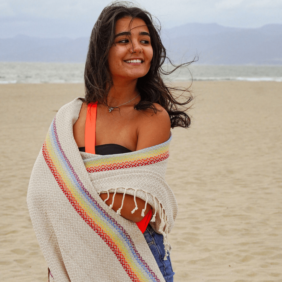 Turkish Towel – Lightweight, Quick-Drying & Handwoven Cotton - Lolomo!
