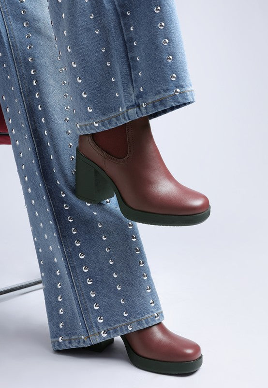 Scuala Faux Leather Chelsea Boots