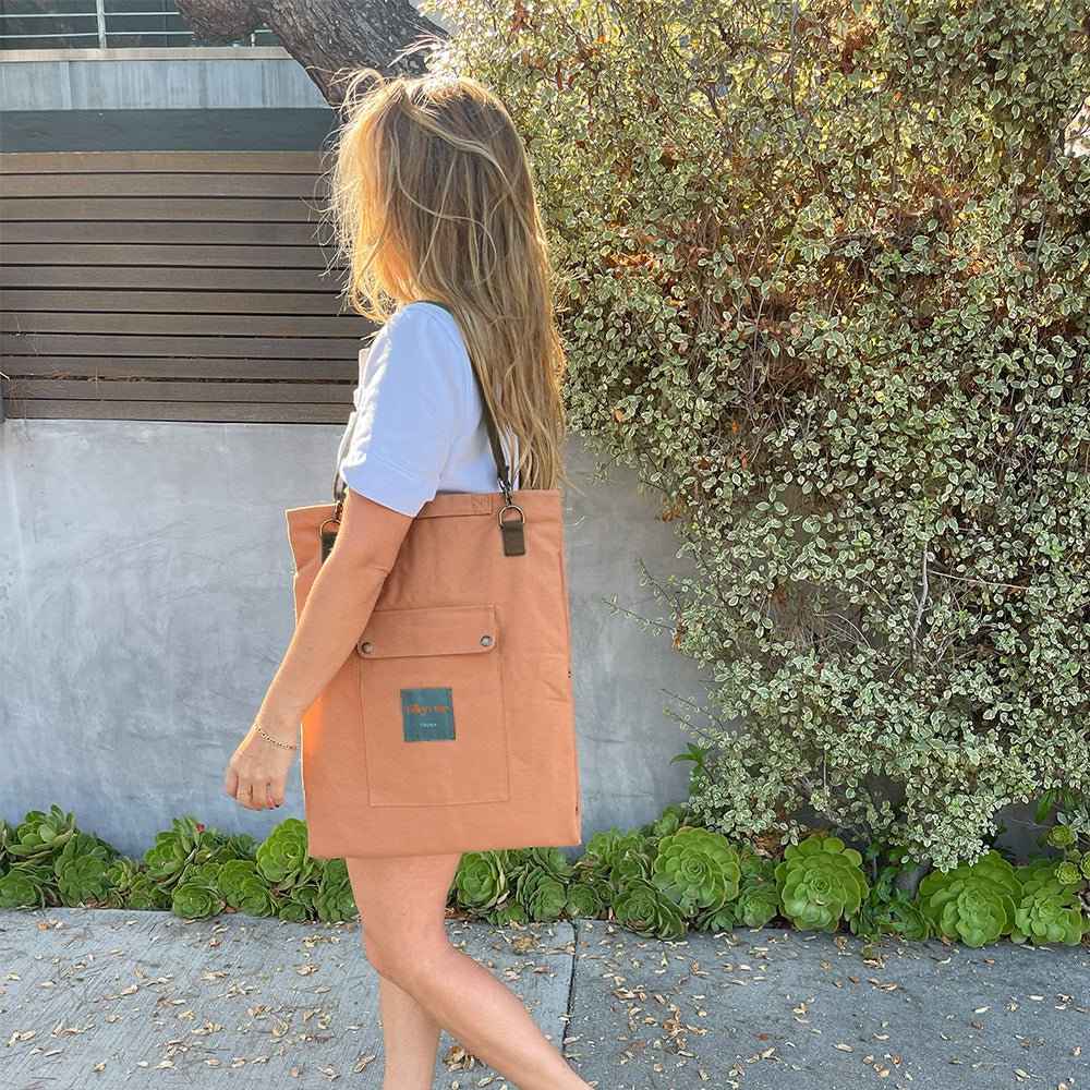 Convertible Dog Bag - Portable Travel Mat Bag for Pet Owners