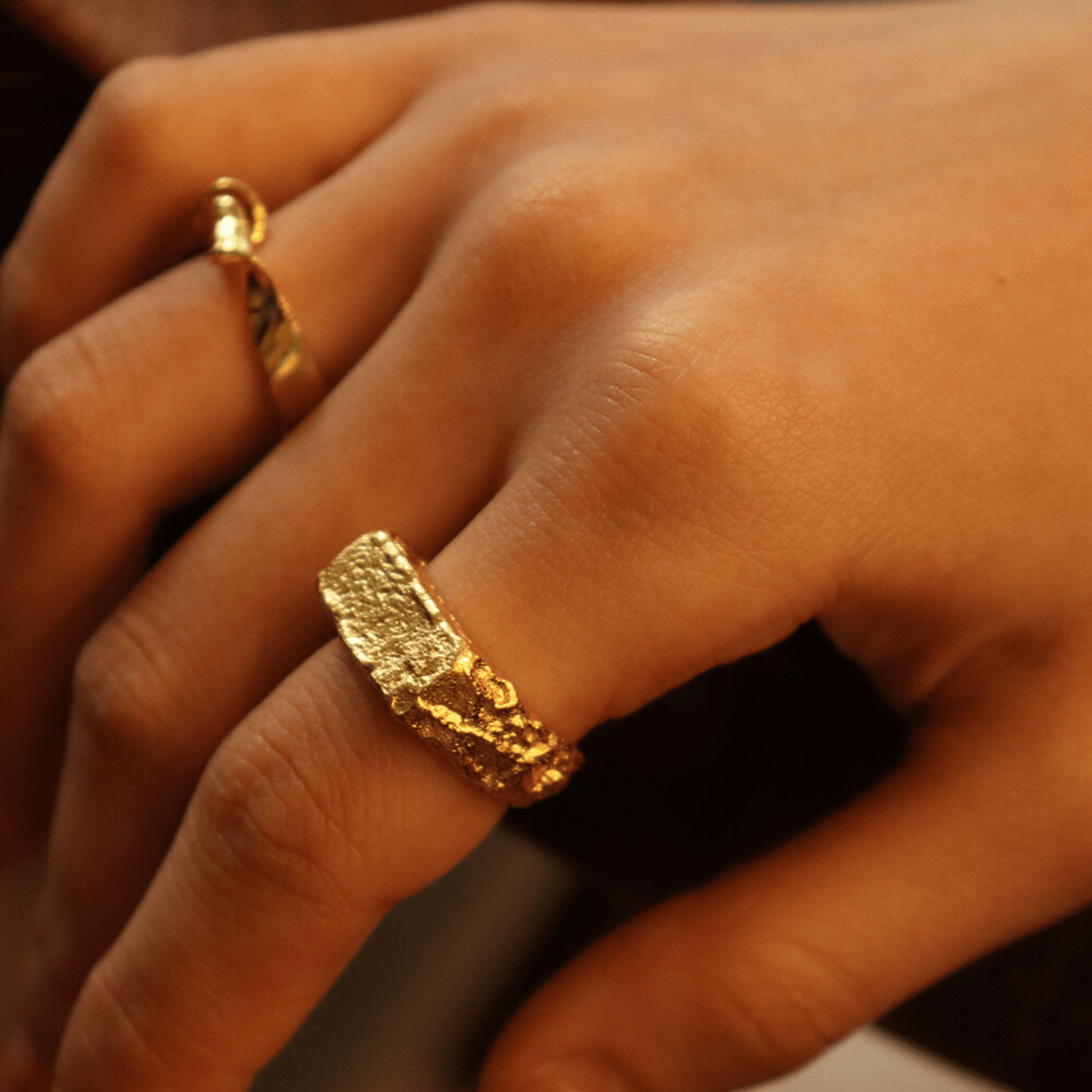 CHANTEL CHARM RING - Lolomo!