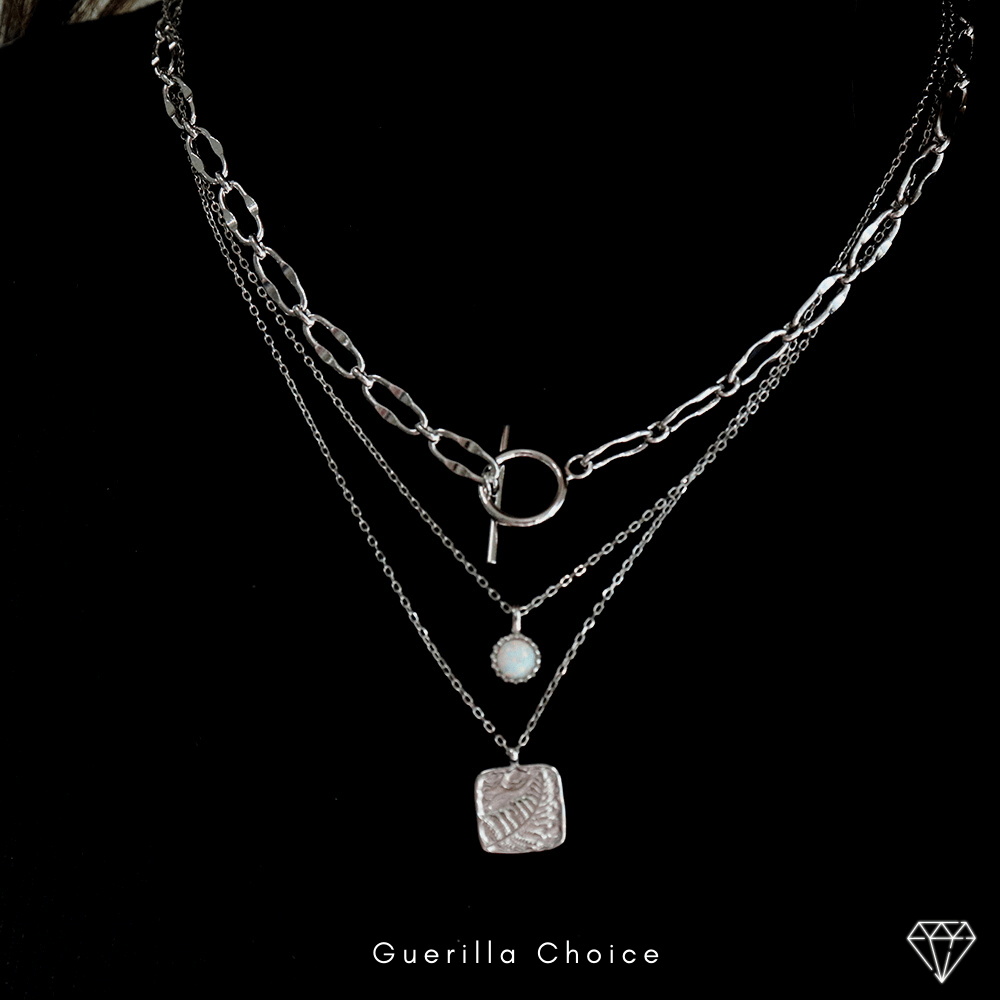 COLETTE CHARM NECKLACE - Lolomo!