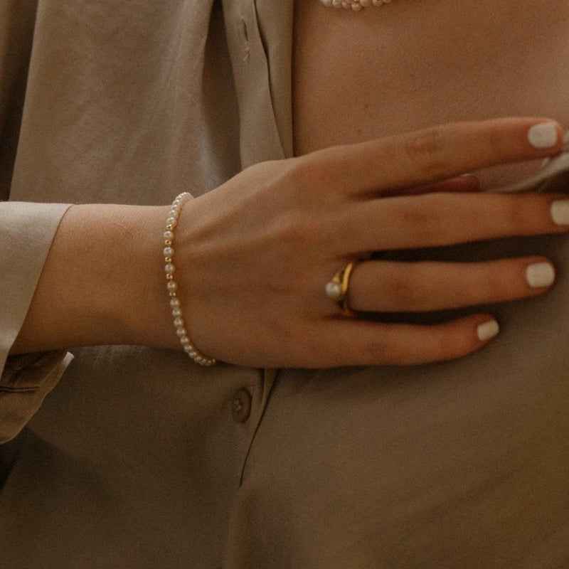 CORINE 18K GOLD PLATED RING