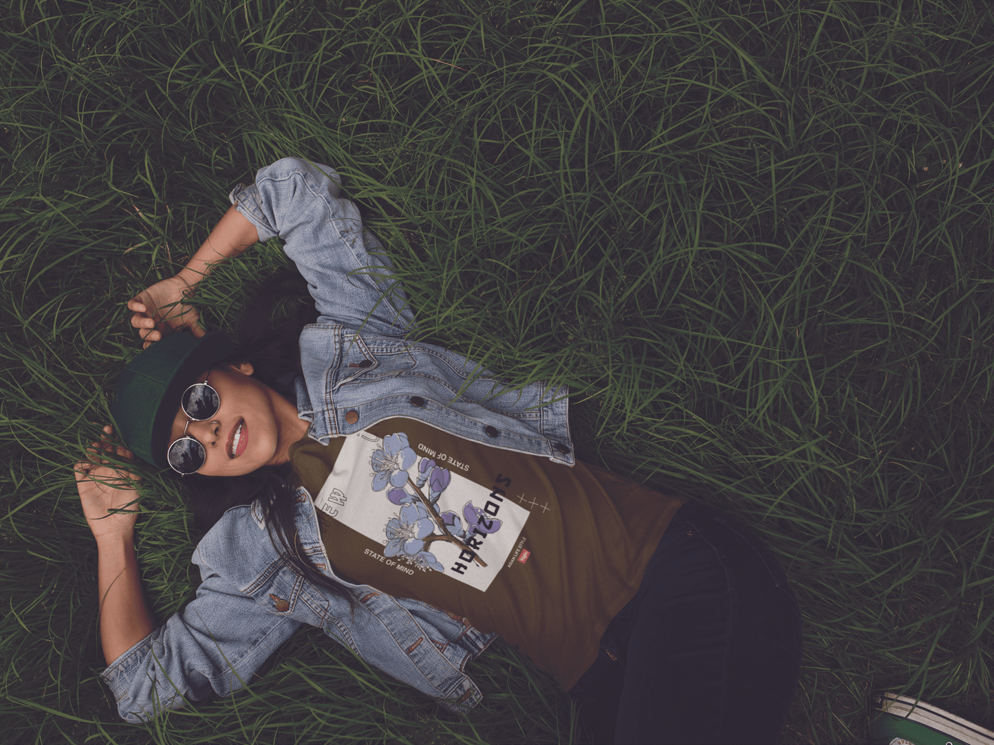 Horizons T-Shirt - Lolomo!