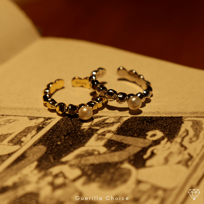 JASMINE PEARL CHARM RING - Lolomo!