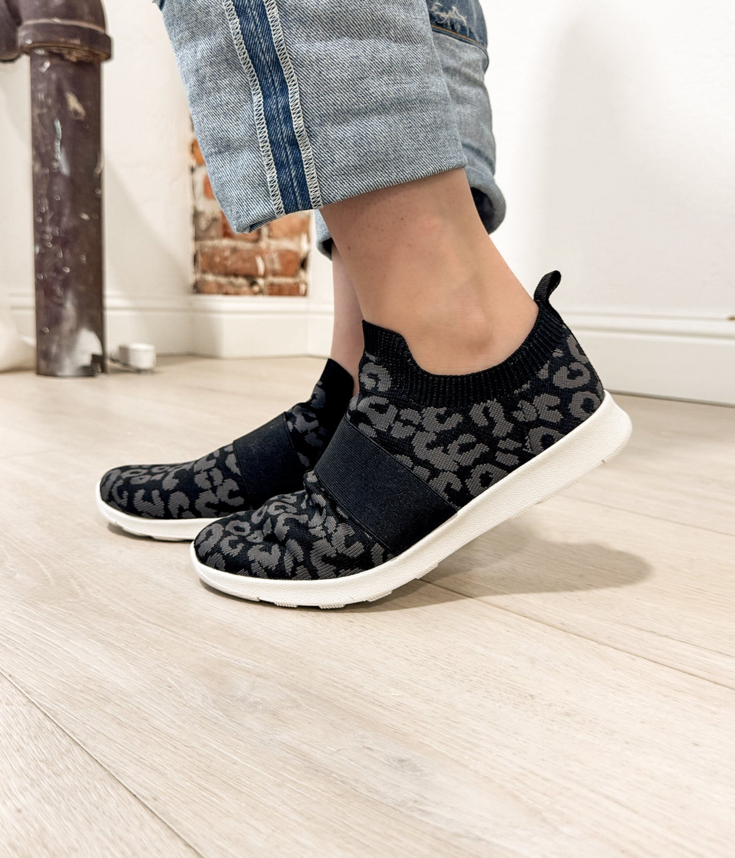 Jia Knit Sneaker in Black