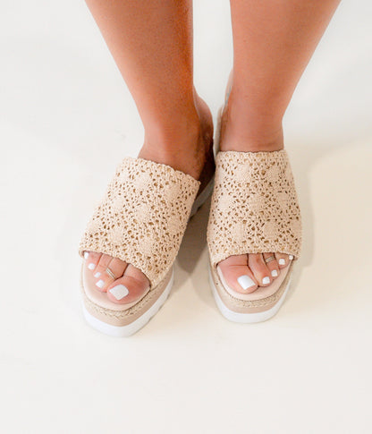 Ophelia Wedges in Cream