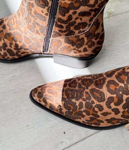 Rodeo Doll Fringe Boots in Leopard