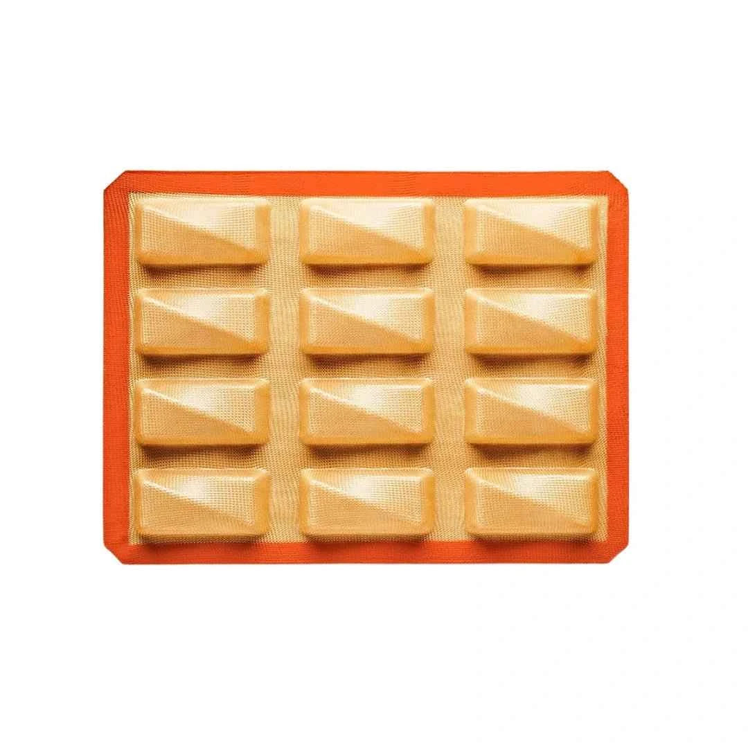 Silpat Twisted Bar Mold